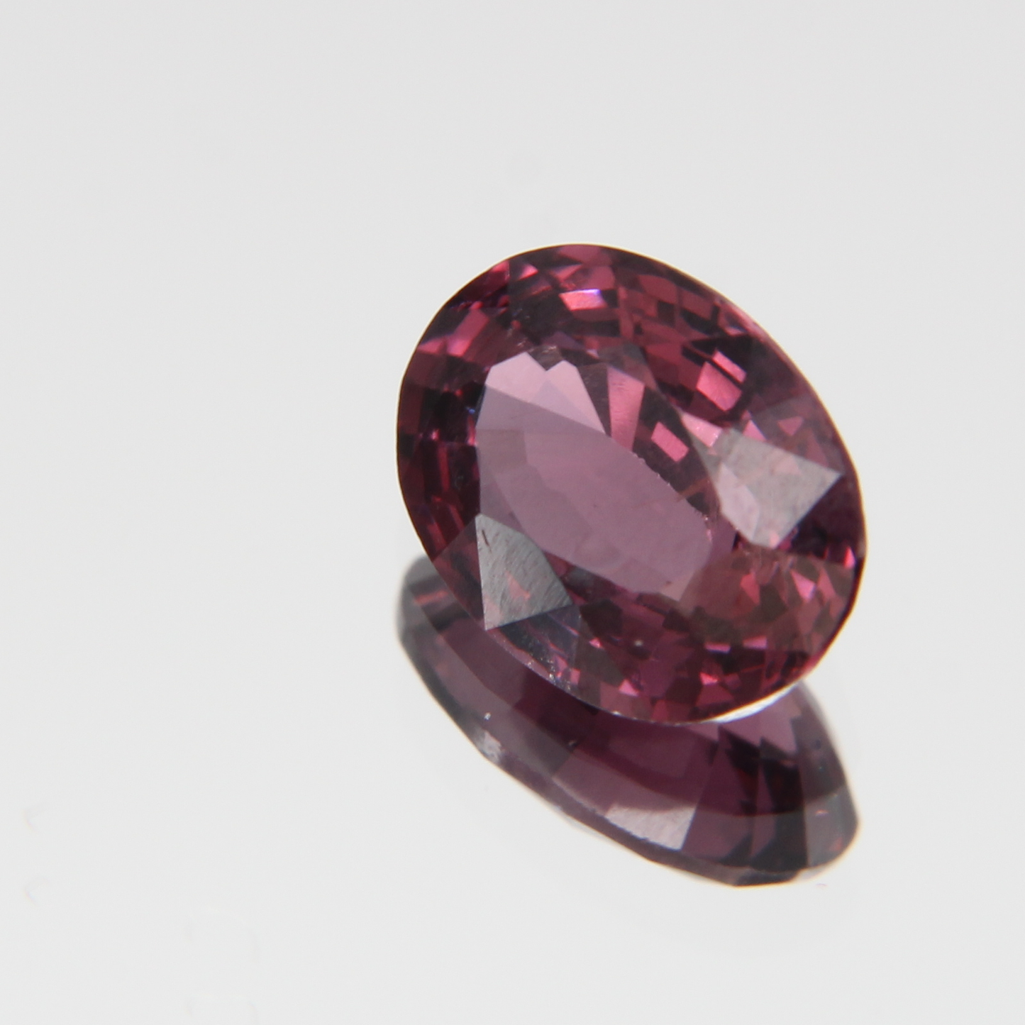 rötlich Pinker Spinell 1.28 ct