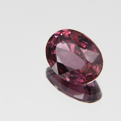 rötlich Pinker Spinell 1.28 ct