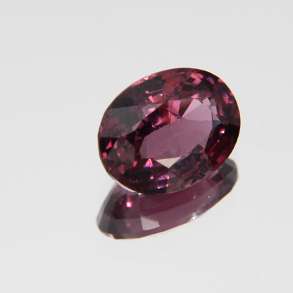 rötlich Pinker Spinell 1.28 ct