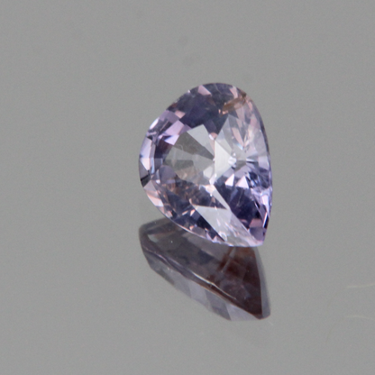 Violetter Saphir 1.32 ct