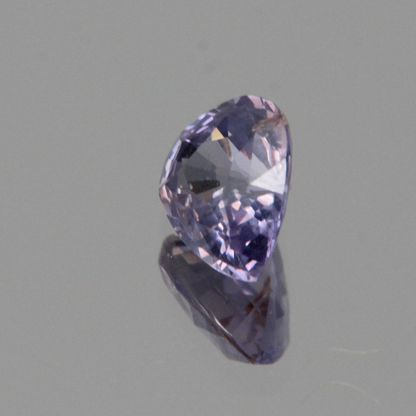 Violetter Saphir 1.32 ct