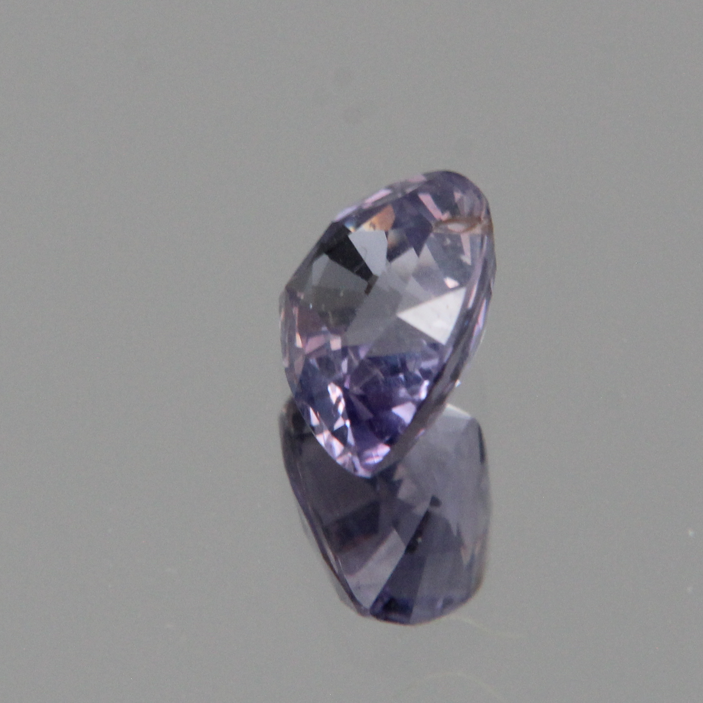 Violetter Saphir 1.32 ct
