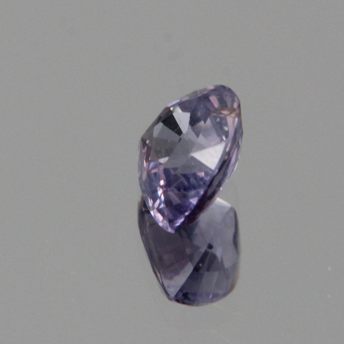 Violetter Saphir 1.32 ct