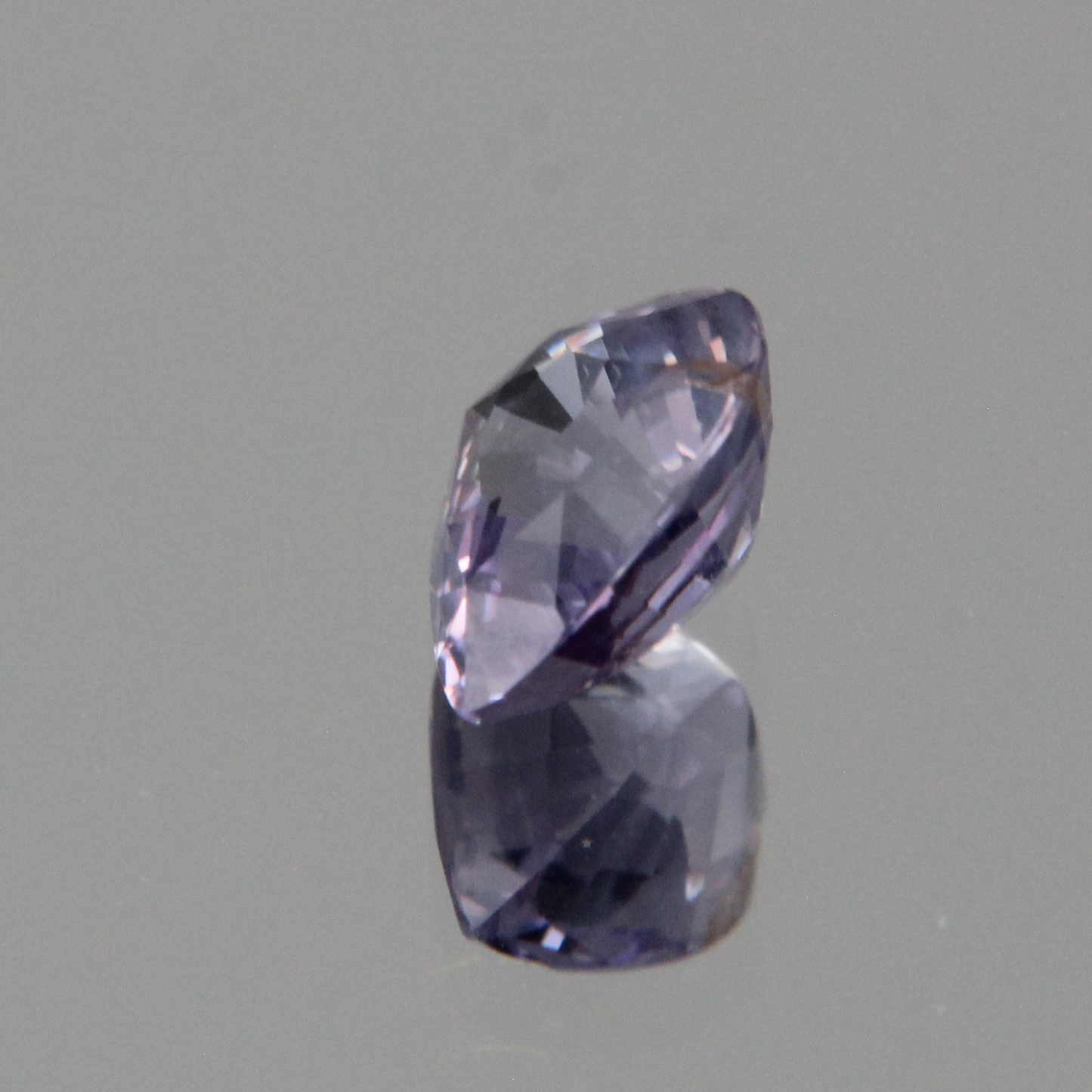 Violetter Saphir 1.32 ct