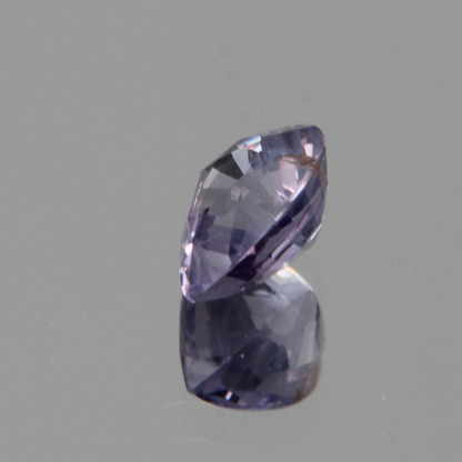 Violetter Saphir 1.32 ct