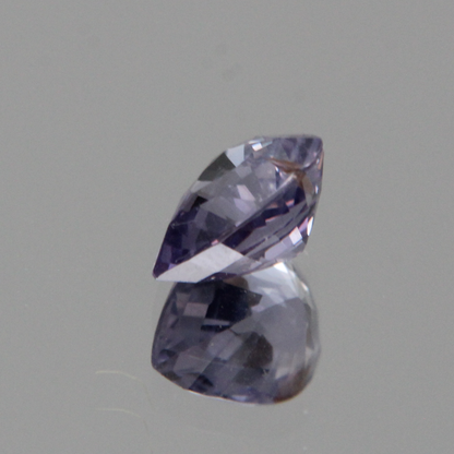 Violetter Saphir 1.32 ct