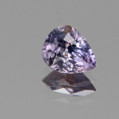 Violetter Saphir 1.32 ct