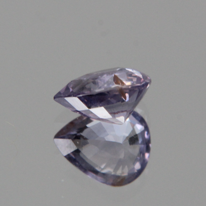 Violetter Saphir 1.32 ct