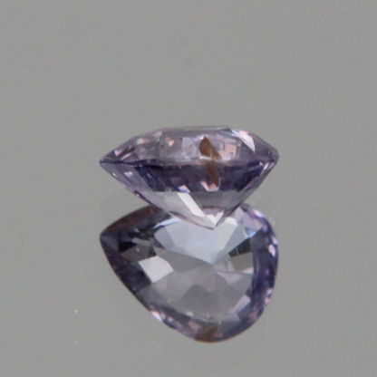 Violetter Saphir 1.32 ct