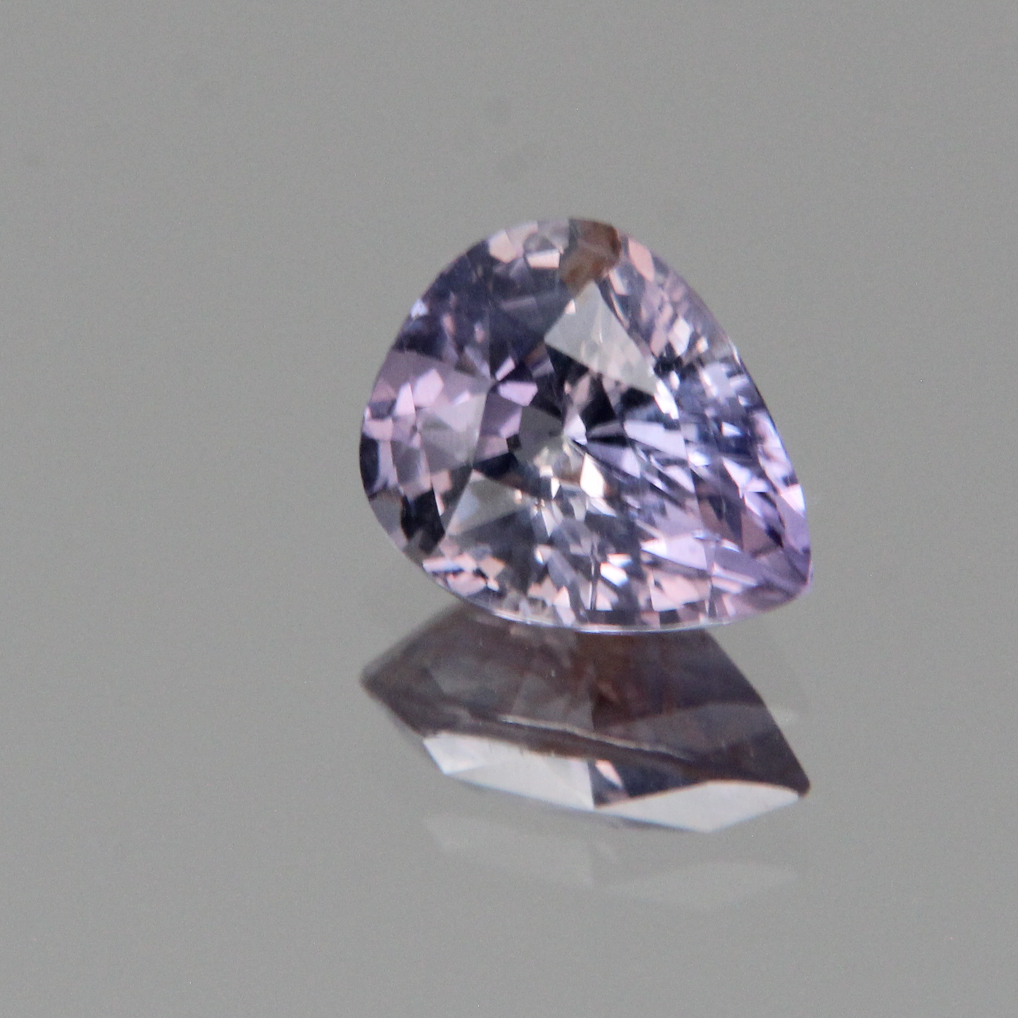 Violetter Saphir 1.32 ct