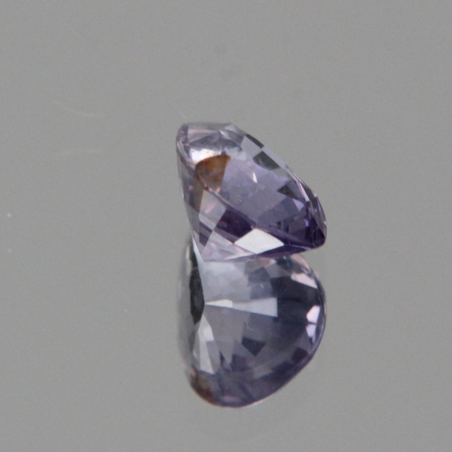 Violetter Saphir 1.32 ct