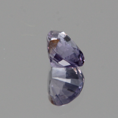 Violetter Saphir 1.32 ct