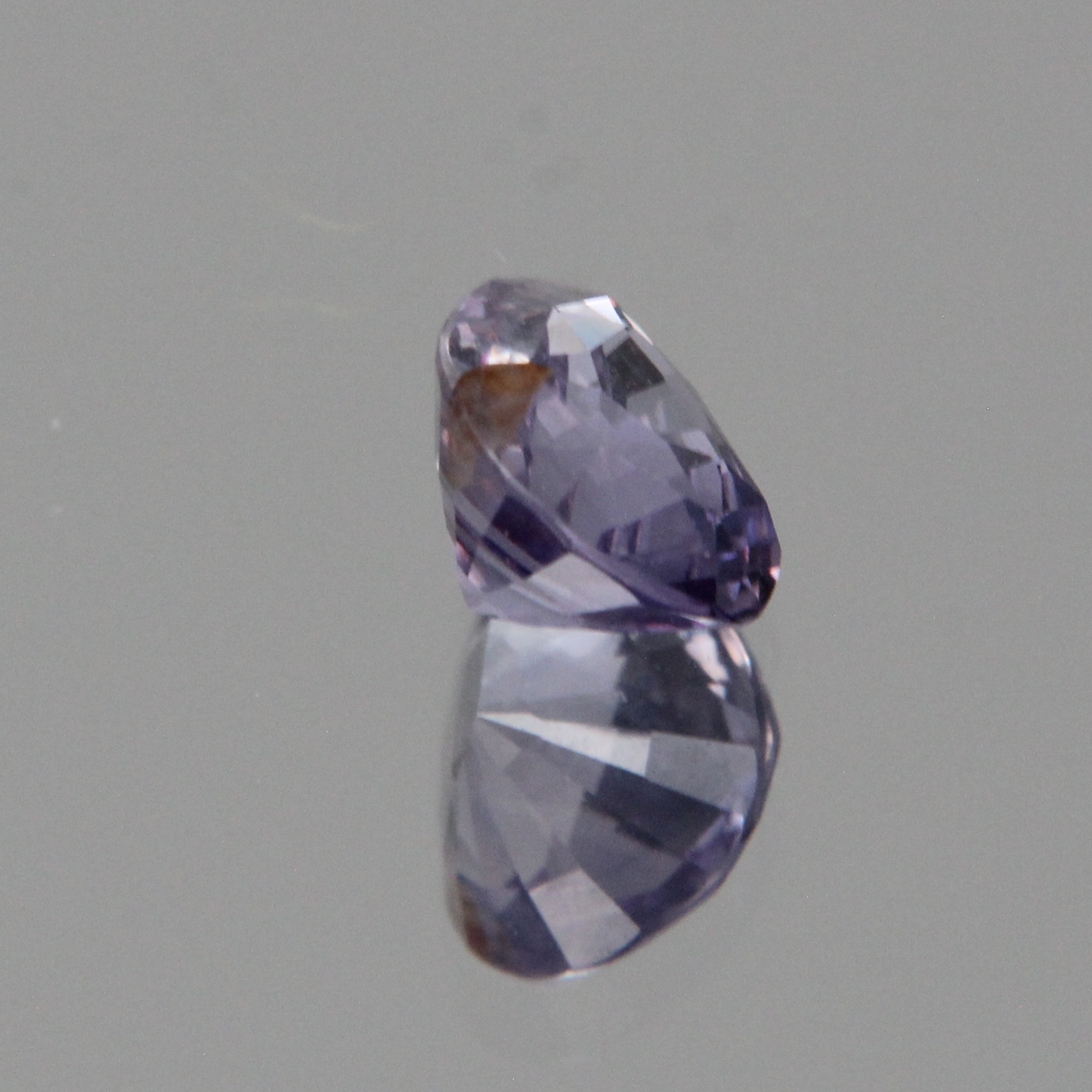 Violetter Saphir 1.32 ct