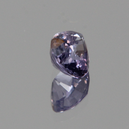 Violetter Saphir 1.32 ct