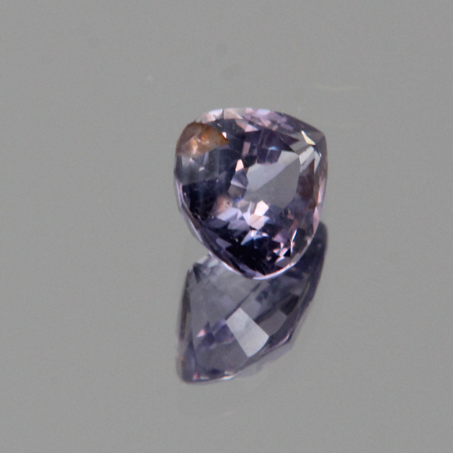 Violetter Saphir 1.32 ct