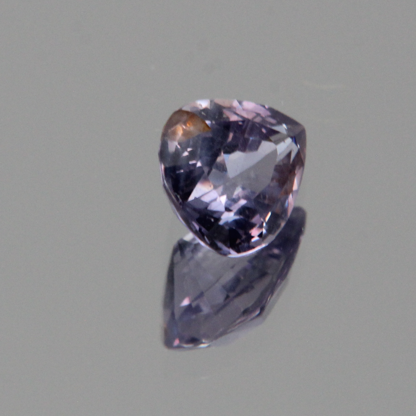 Violetter Saphir 1.32 ct