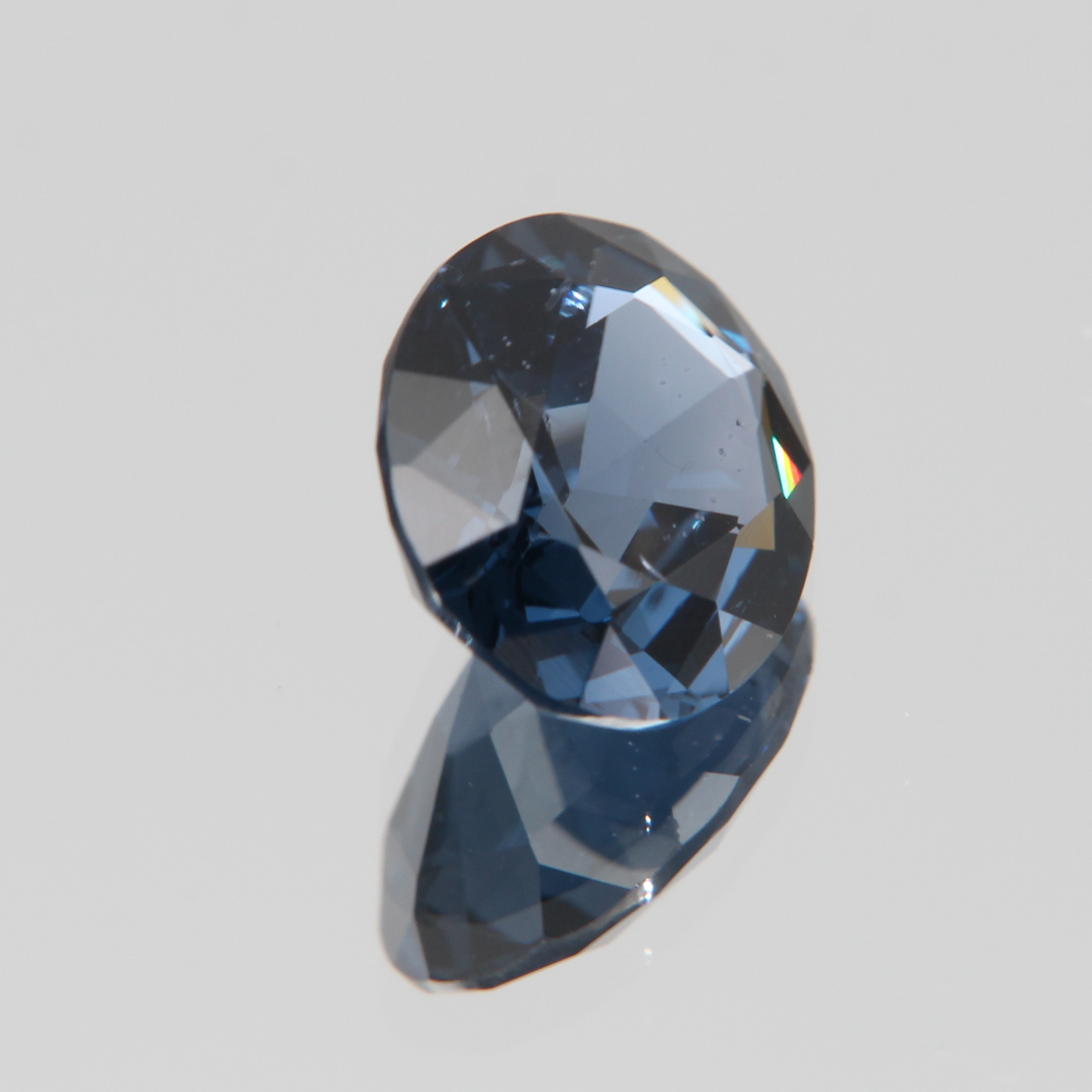 Blauer Kobaltspinell 3.61 ct