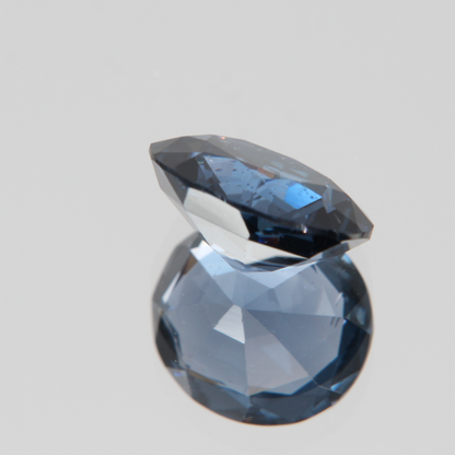 Blauer Kobaltspinell 3.61 ct