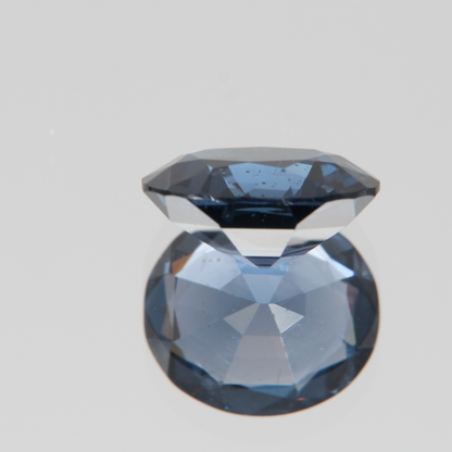 Blauer Kobaltspinell 3.61 ct