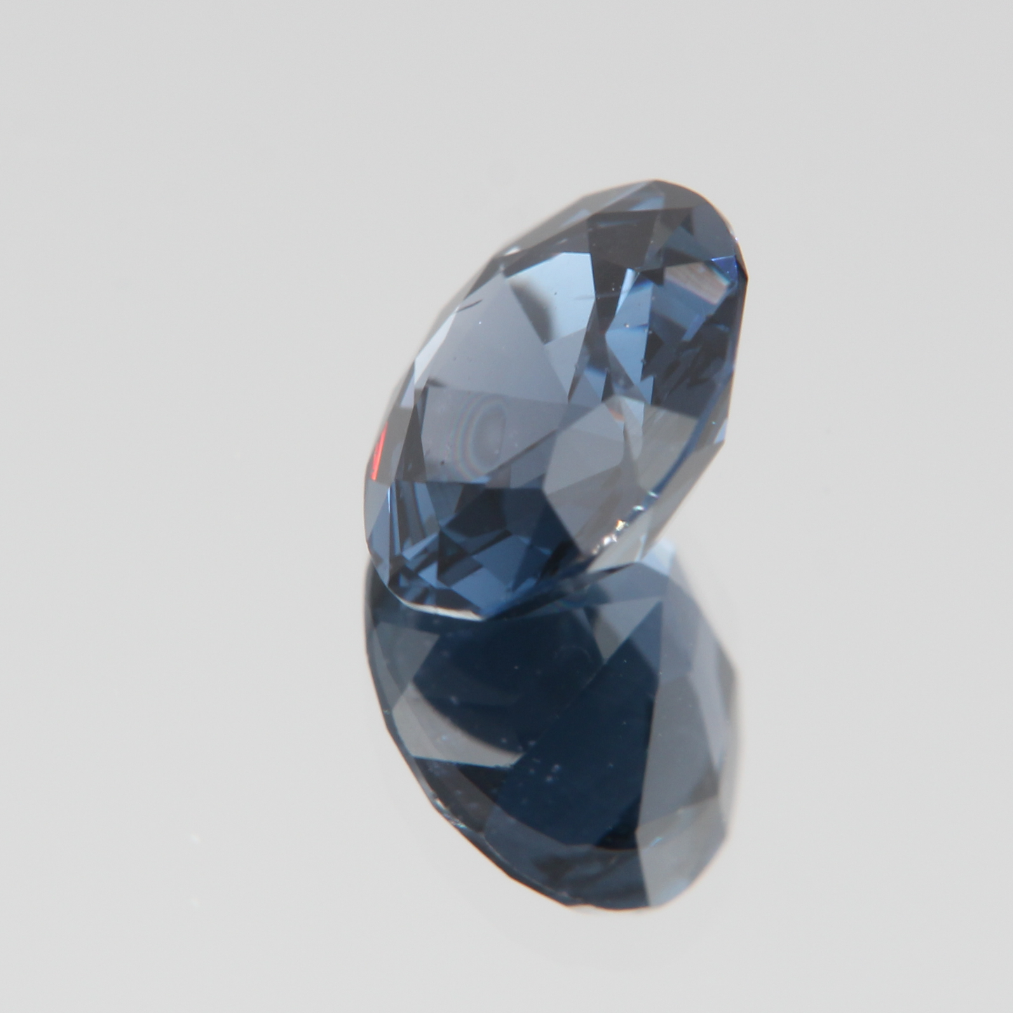 Blauer Kobaltspinell 3.61 ct