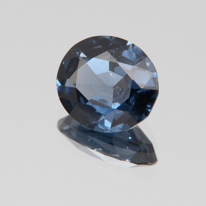 Blauer Kobaltspinell 3.61 ct