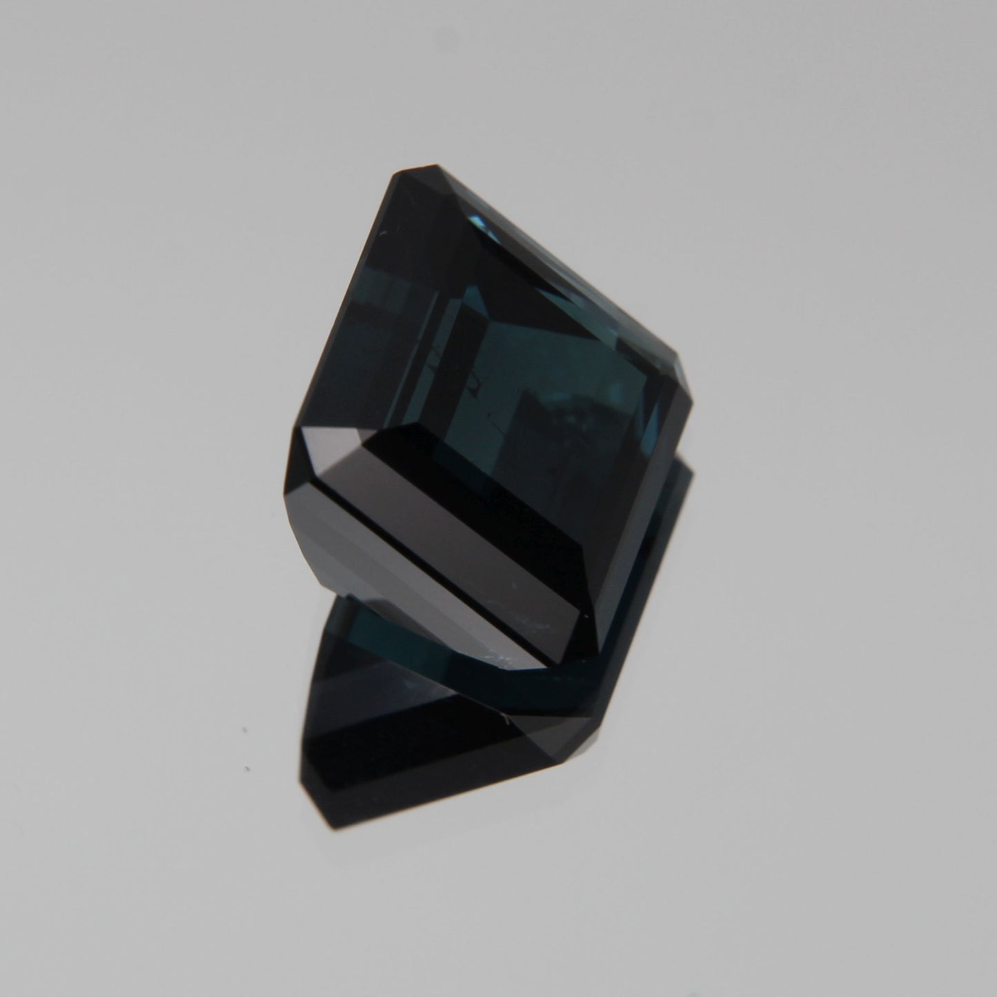 Indigolit 8.00ct