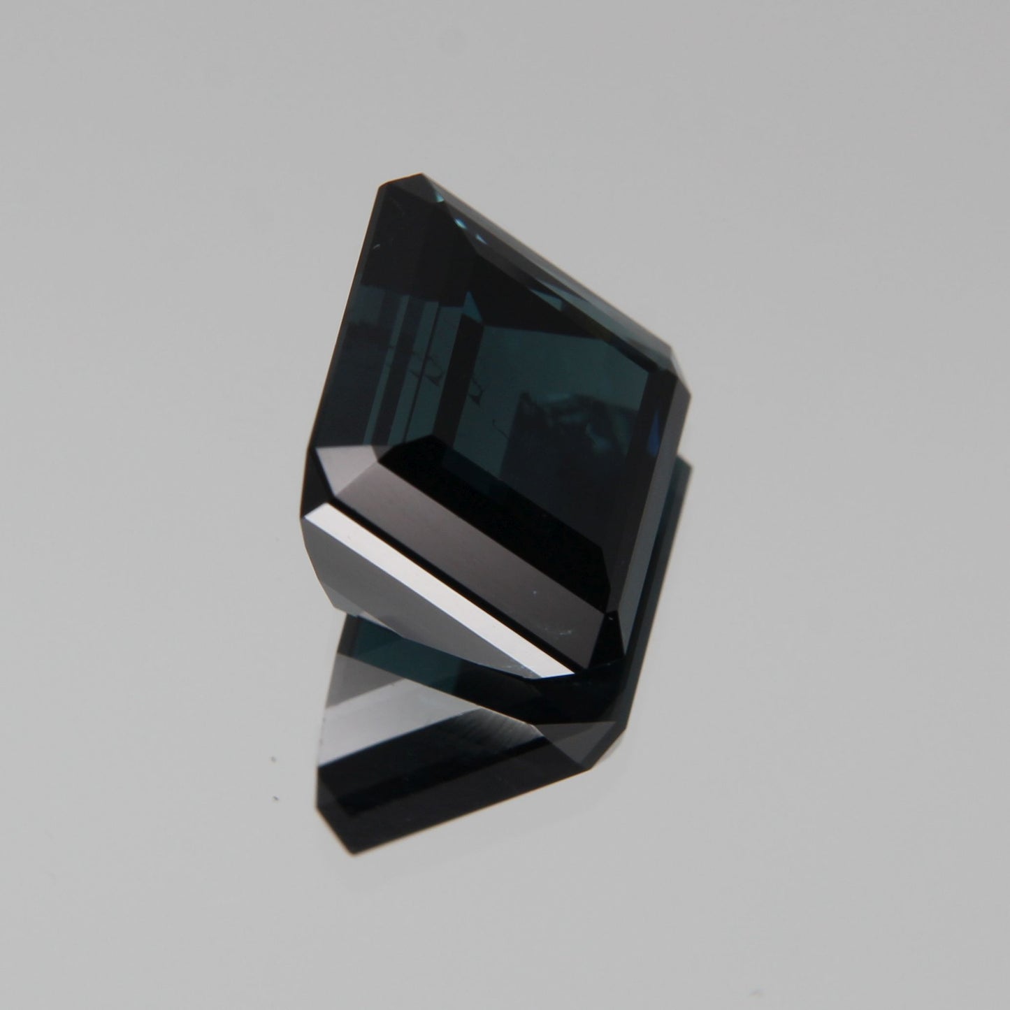 Indigolit 8.00ct