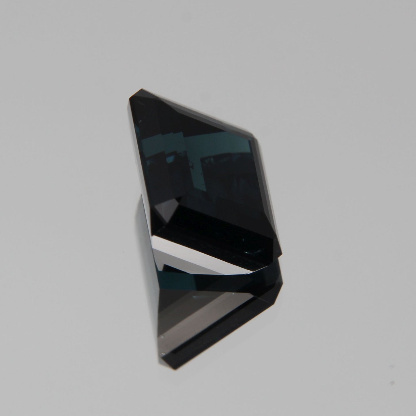 Indigolit 8.00ct