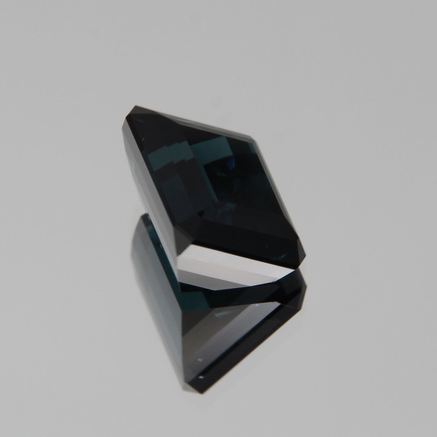 Indigolit 8.00ct