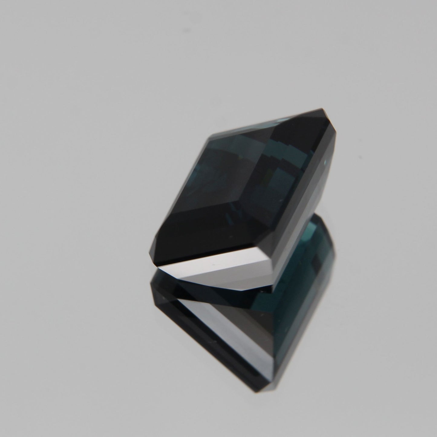 Indigolit 8.00ct
