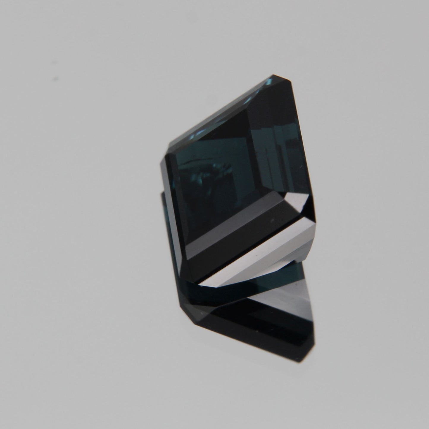 Indigolit 8.00ct
