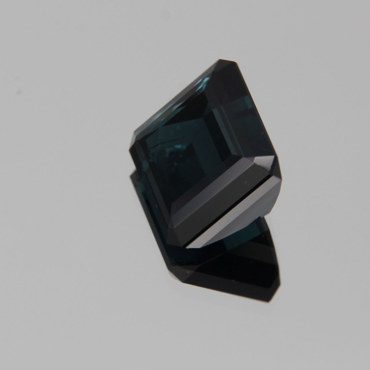 Indigolit 8.00ct