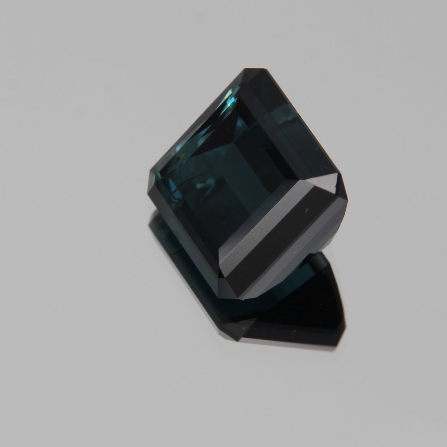 Indigolit 8.00ct