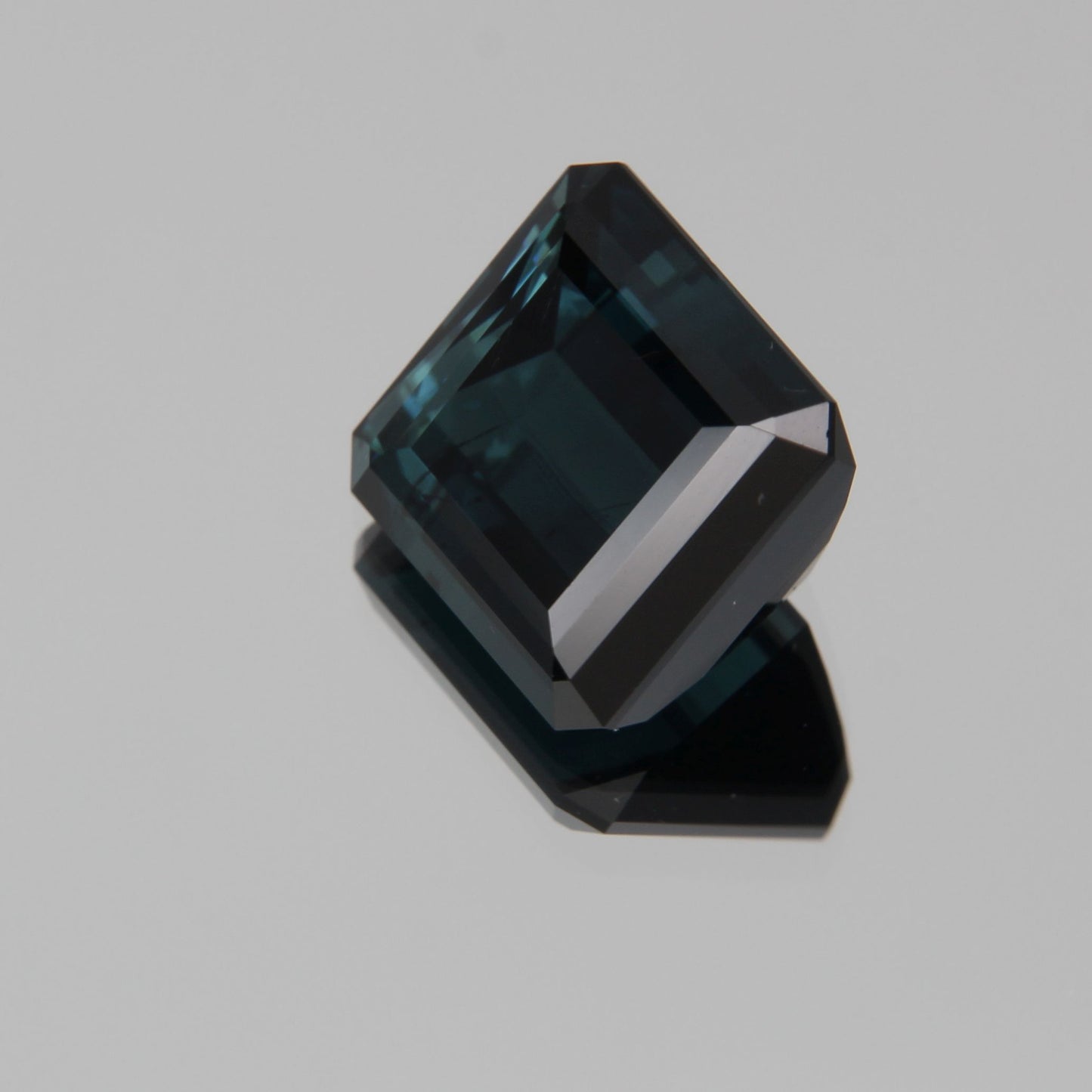Indigolit 8.00ct