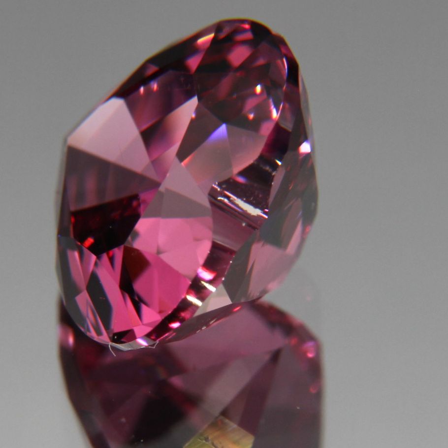 Mahenge Granat 2.29ct