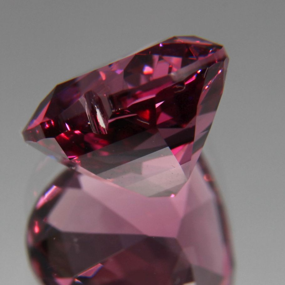 Mahenge Granat 2.29ct