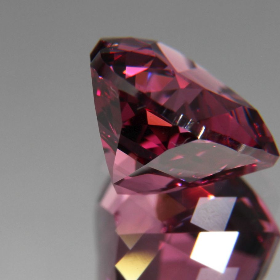 Mahenge Granat 2.29ct