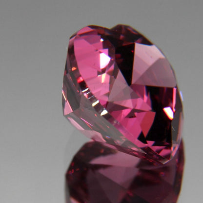 Mahenge Granat 2.29ct