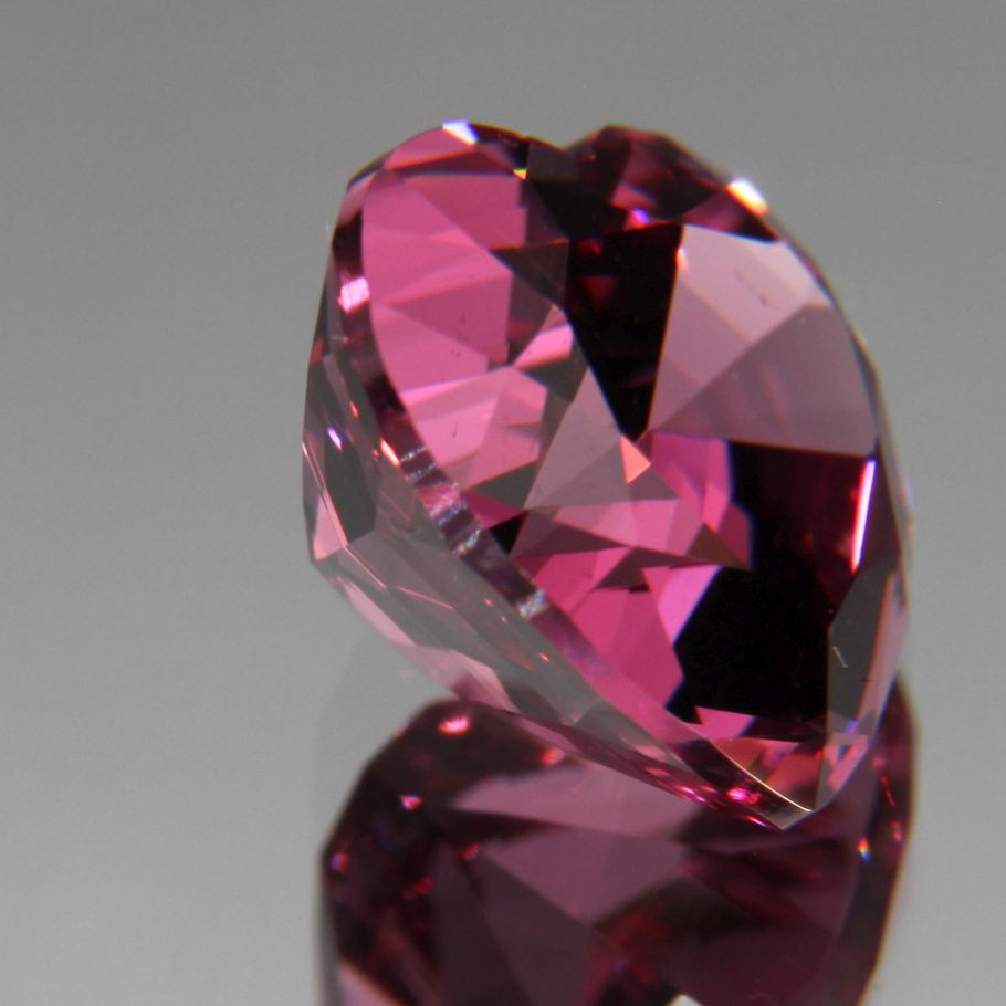 Mahenge Granat 2.29ct