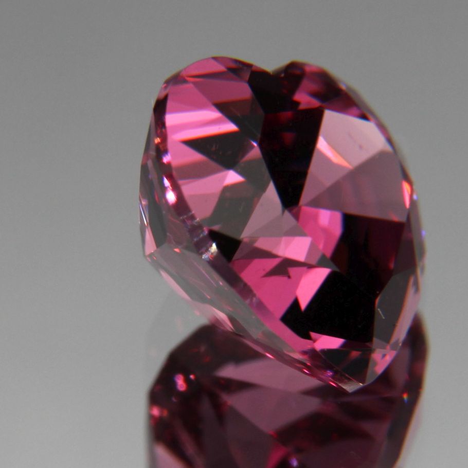 Mahenge Granat 2.29ct