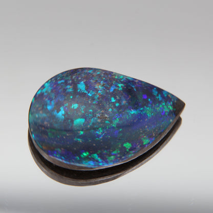 Australian Boulder Opal 20 ct