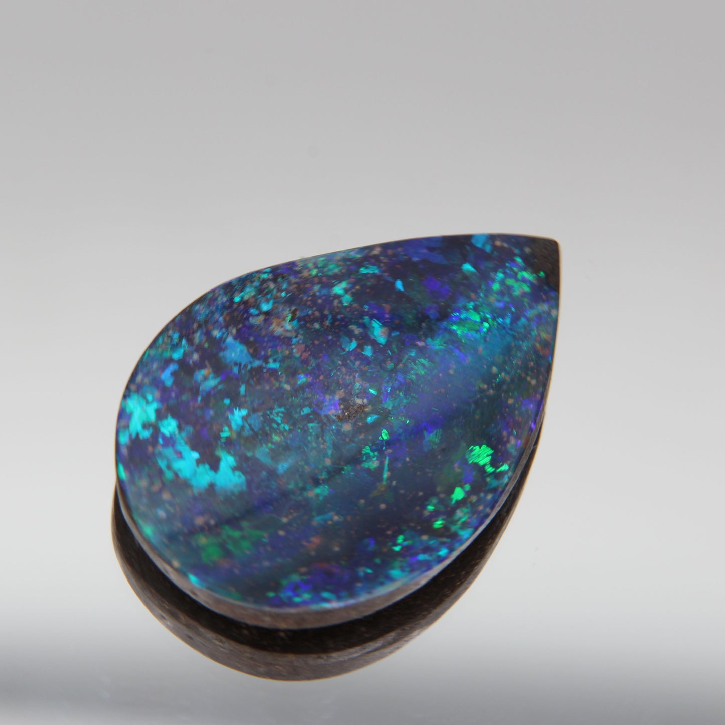Australian Boulder Opal 20 ct