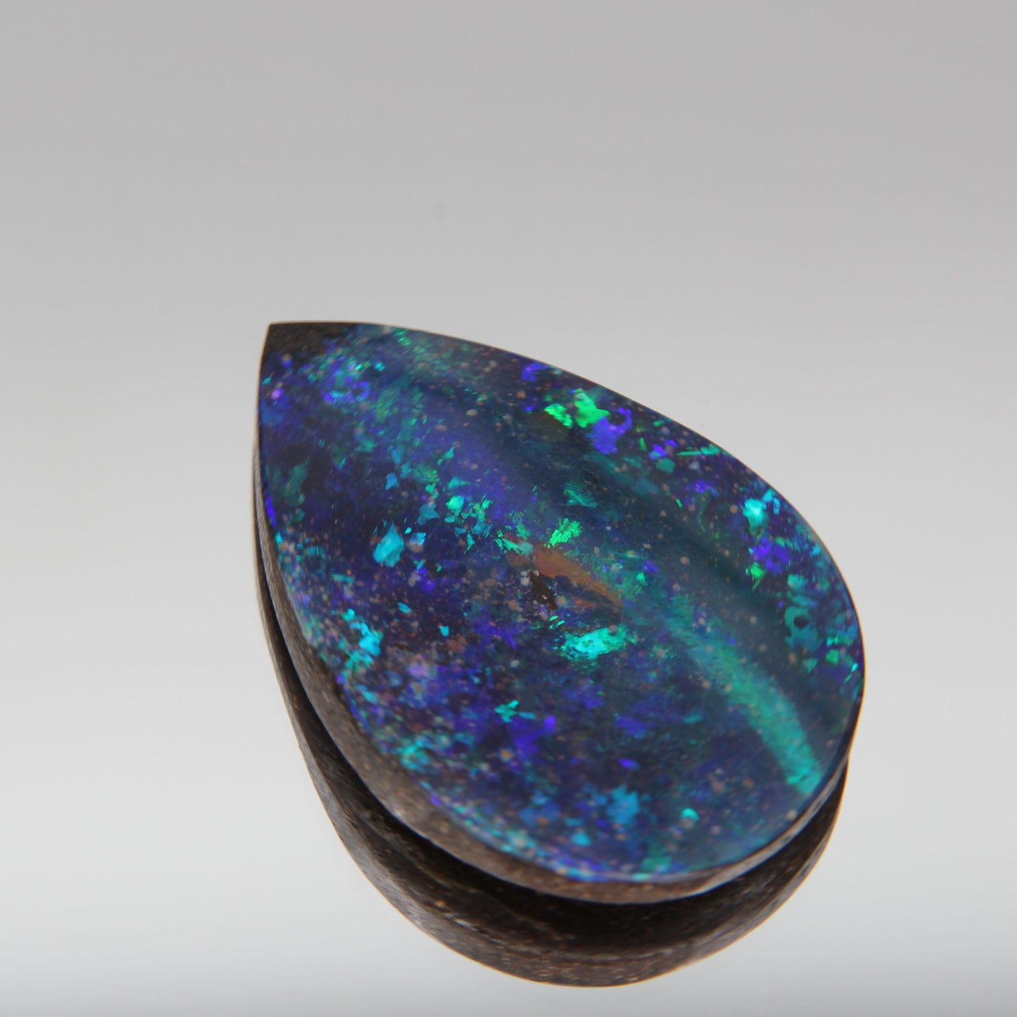 Australian Boulder Opal 20 ct