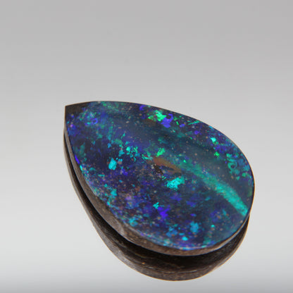 Australian Boulder Opal 20 ct