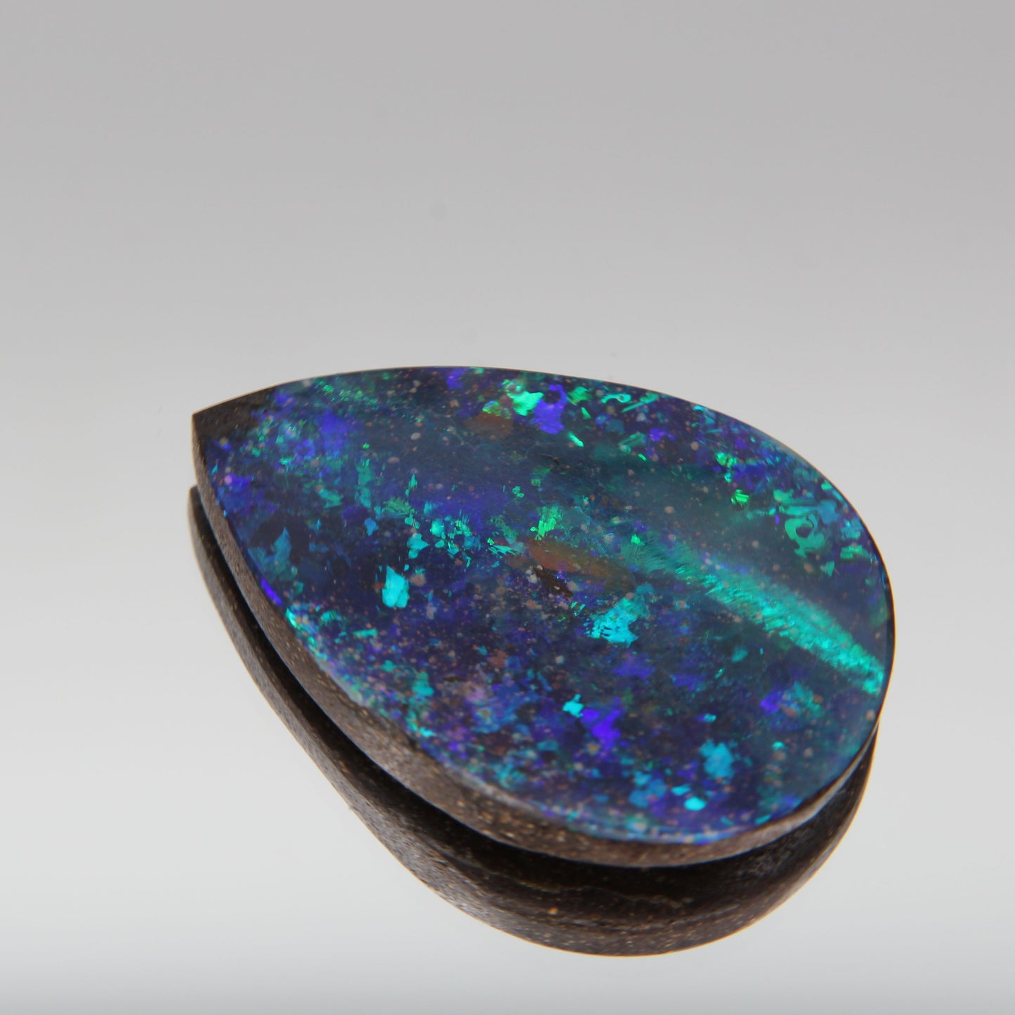 Australian Boulder Opal 20 ct