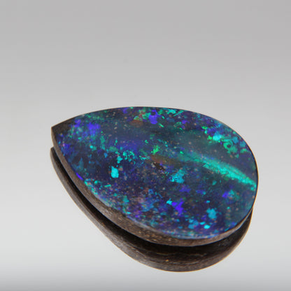 Australian Boulder Opal 20 ct