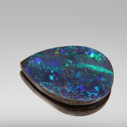 Australian Boulder Opal 20 ct