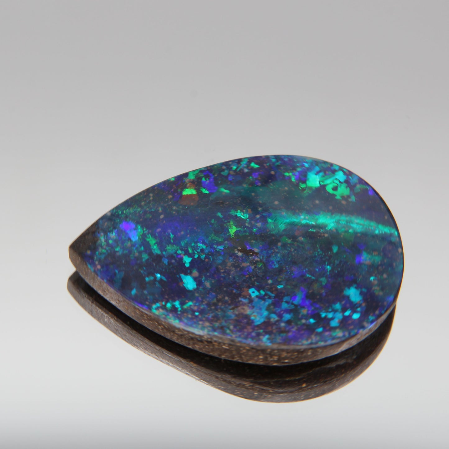 Australian Boulder Opal 20 ct