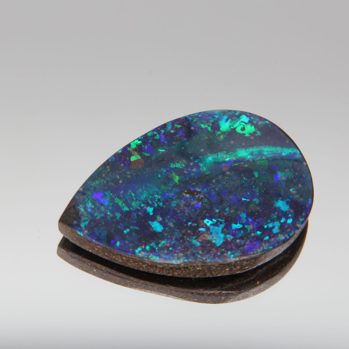 Australian Boulder Opal 20 ct