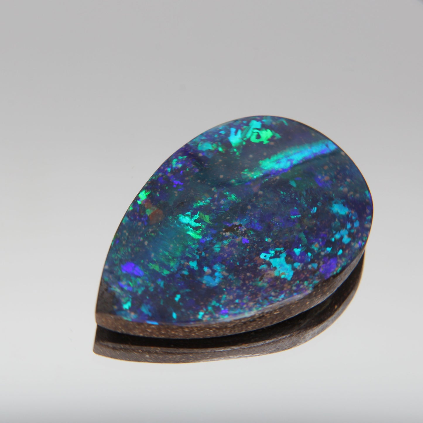 Australian Boulder Opal 20 ct